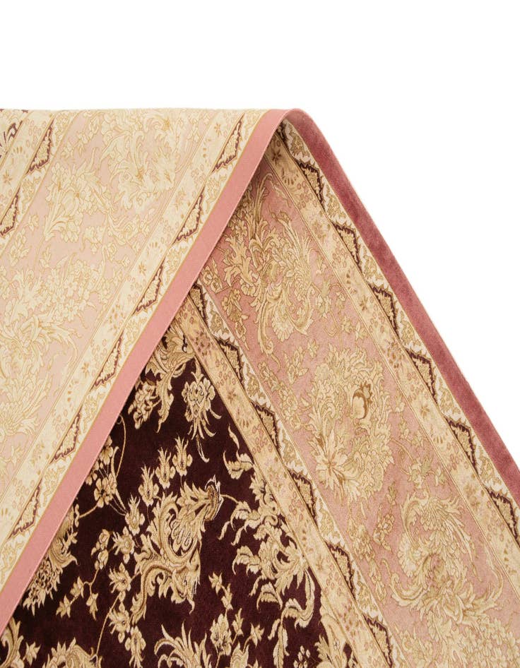 Detail image of  6' 2 x 9' 11 Ghom Design Rug