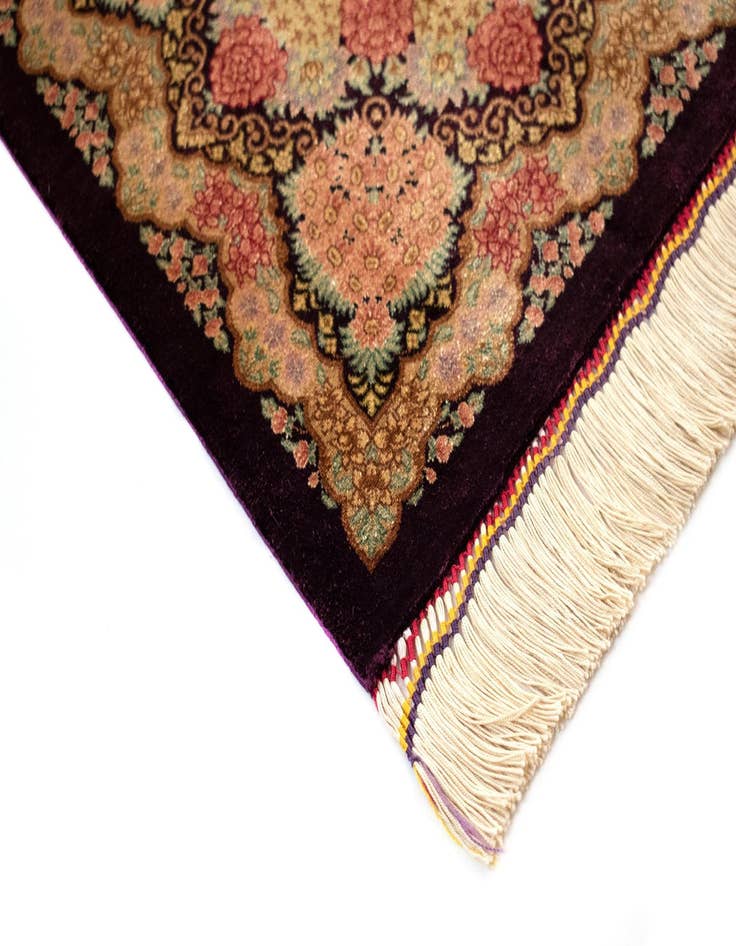 Detail image of  4' 5 x 6' 2 Ghom Silk Rug