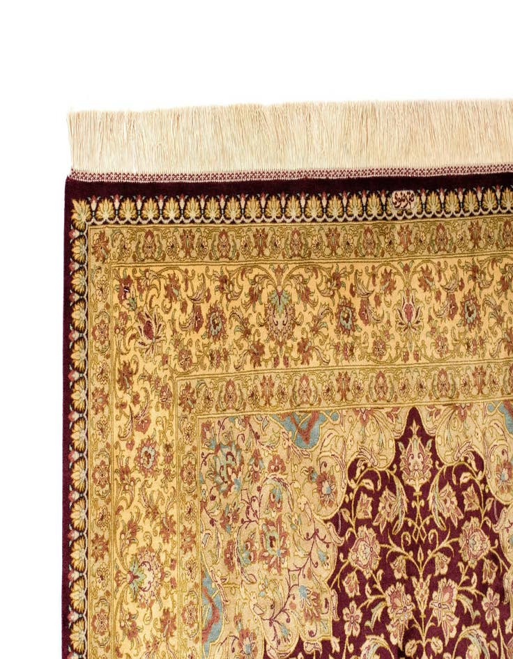 Detail image of  5' 2 x 7' 9 Ghom Silk Rug