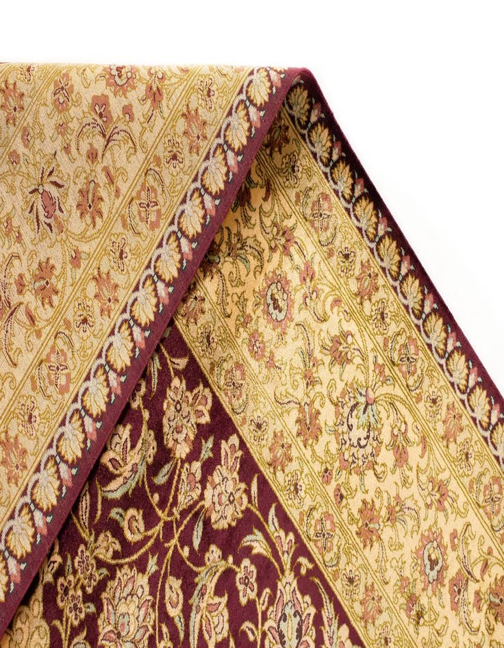 Detail image of  5' 2 x 7' 9 Ghom Silk Rug