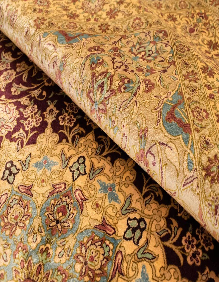 Detail image of  5' 2 x 7' 9 Ghom Silk Rug