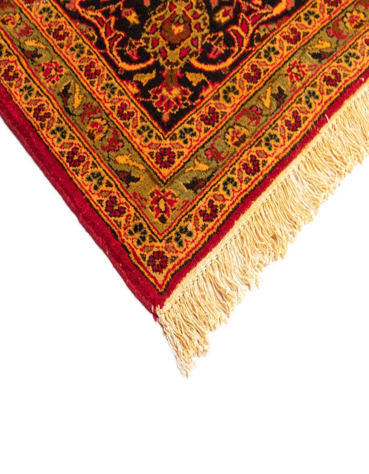 Detail image of  9' 6 x 12' 9 Kashan Wool Rug