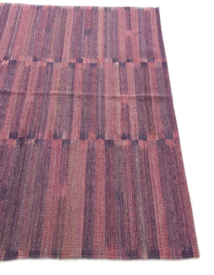 Detail image of  5' 3 x 6' 6  Hand Woven Kilim Modern Wool Rug