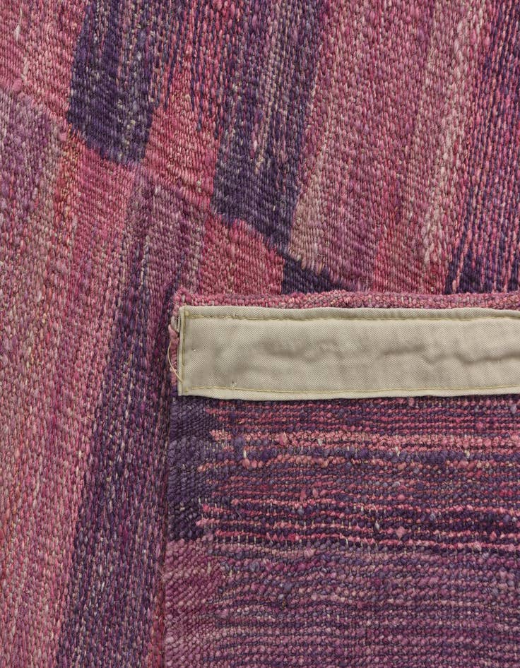 Detail image of  5' 3 x 6' 6  Hand Woven Kilim Modern Wool Rug