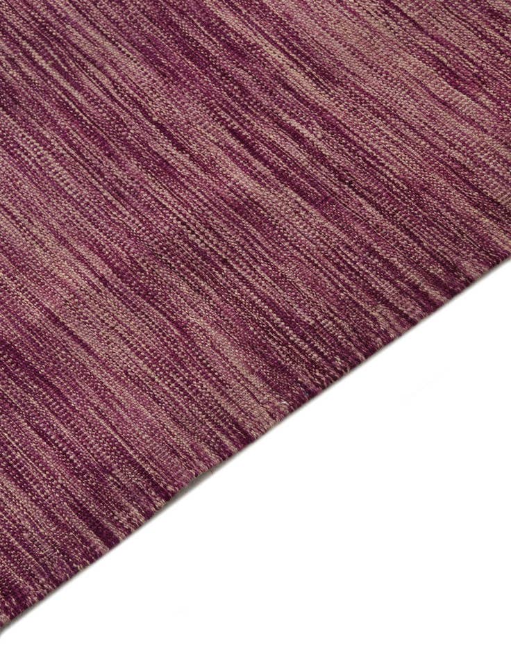 Detail image of  3' 11 x 5' 8  Hand Woven Kilim Modern Wool Rug