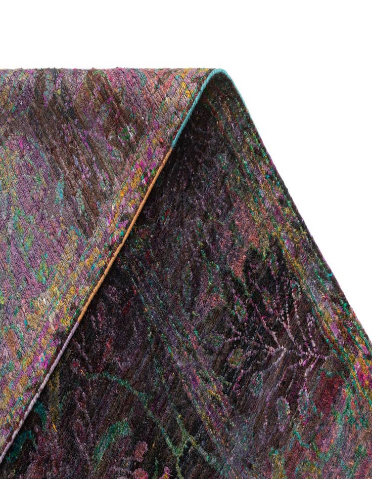 Detail image of  7' 11 x 11' 3  Hand Knotted Kundan Rug