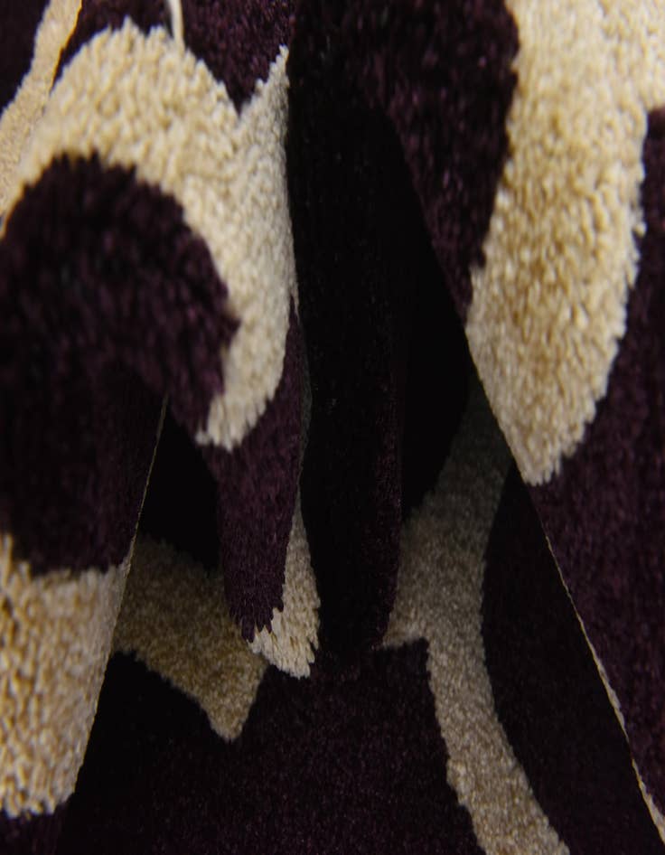 Detail image of  9' x 12' Lattice Rug