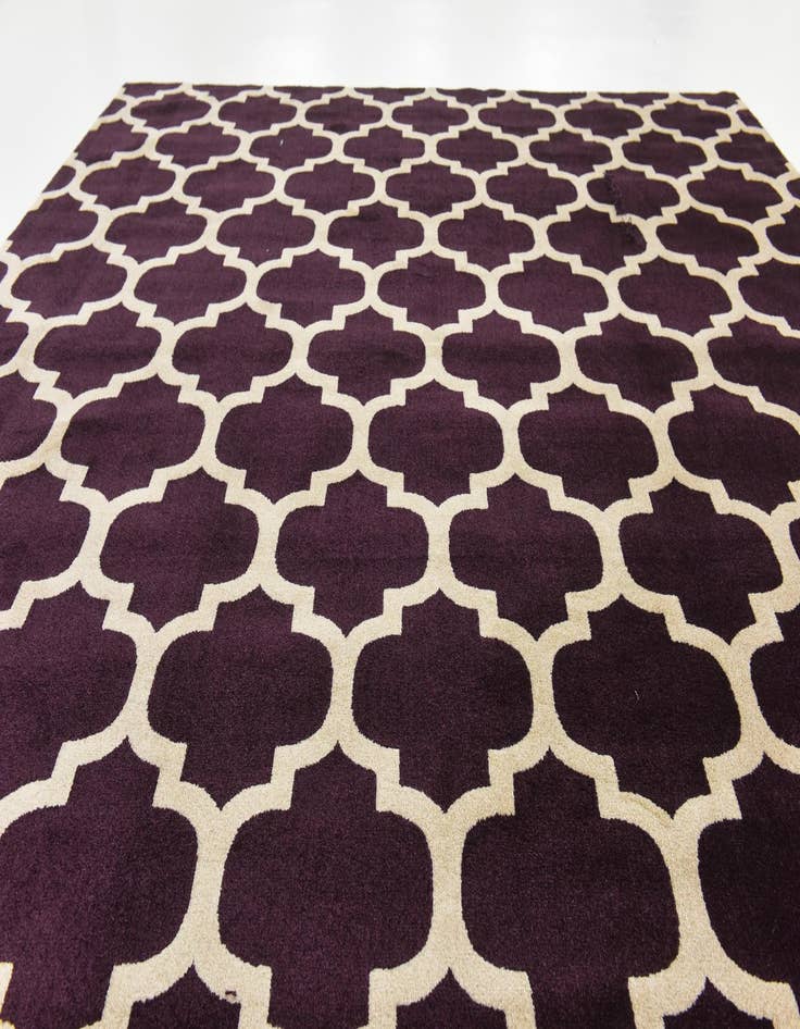 Detail image of  9' x 12' Lattice Rug