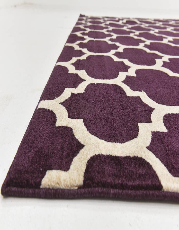 Detail image of  9' x 12' Lattice Rug