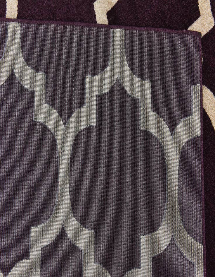 Detail image of  9' x 12' Lattice Rug