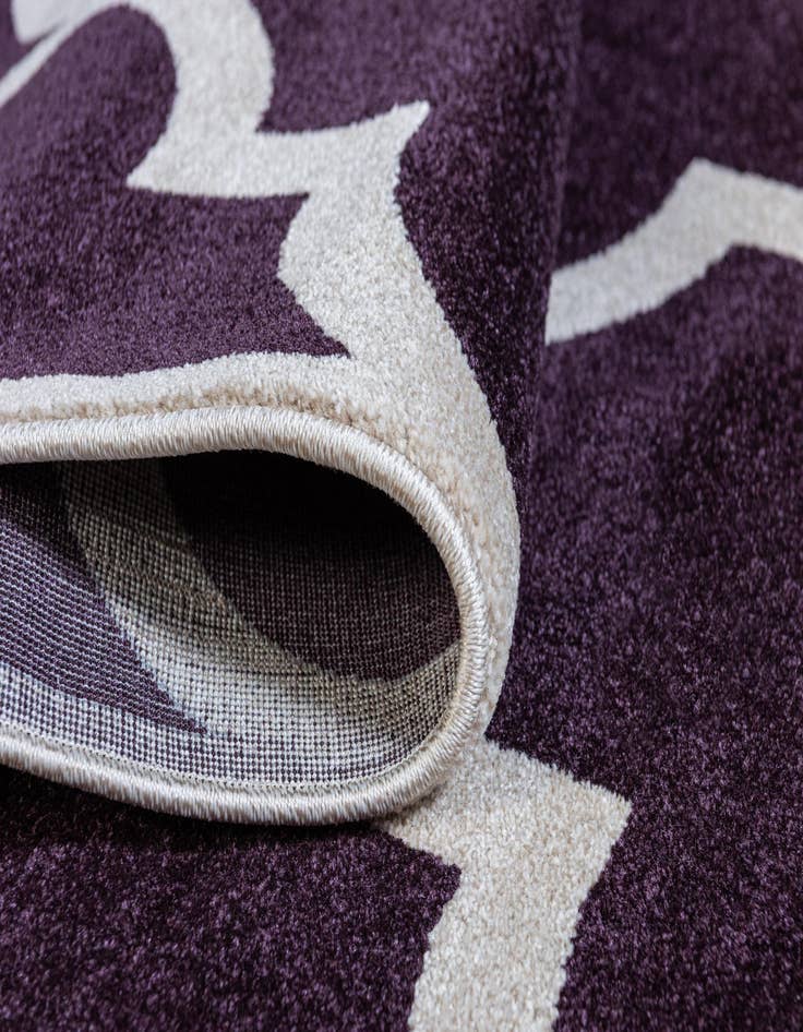 Detail image of  9' x 12' Lattice Rug