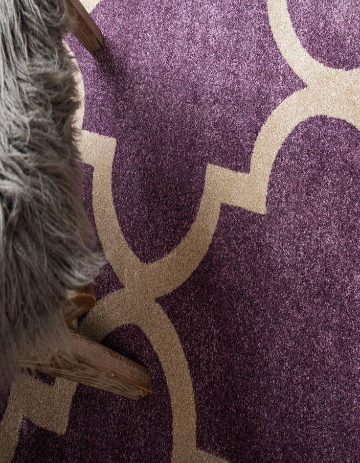 Detail image of  4' x 6' Lattice Rug