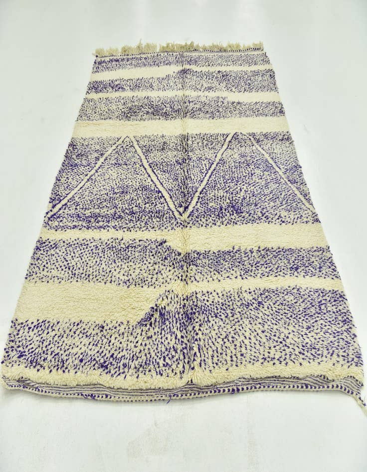 Detail image of  6' 8 x 9'  Hand Knotted Moroccan Wool Rug