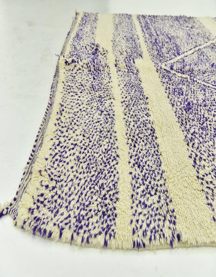 Detail image of  6' 8 x 9'  Hand Knotted Moroccan Wool Rug