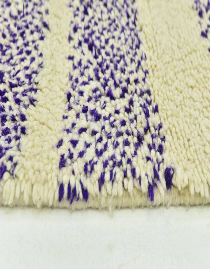 Detail image of  6' 8 x 9'  Hand Knotted Moroccan Wool Rug