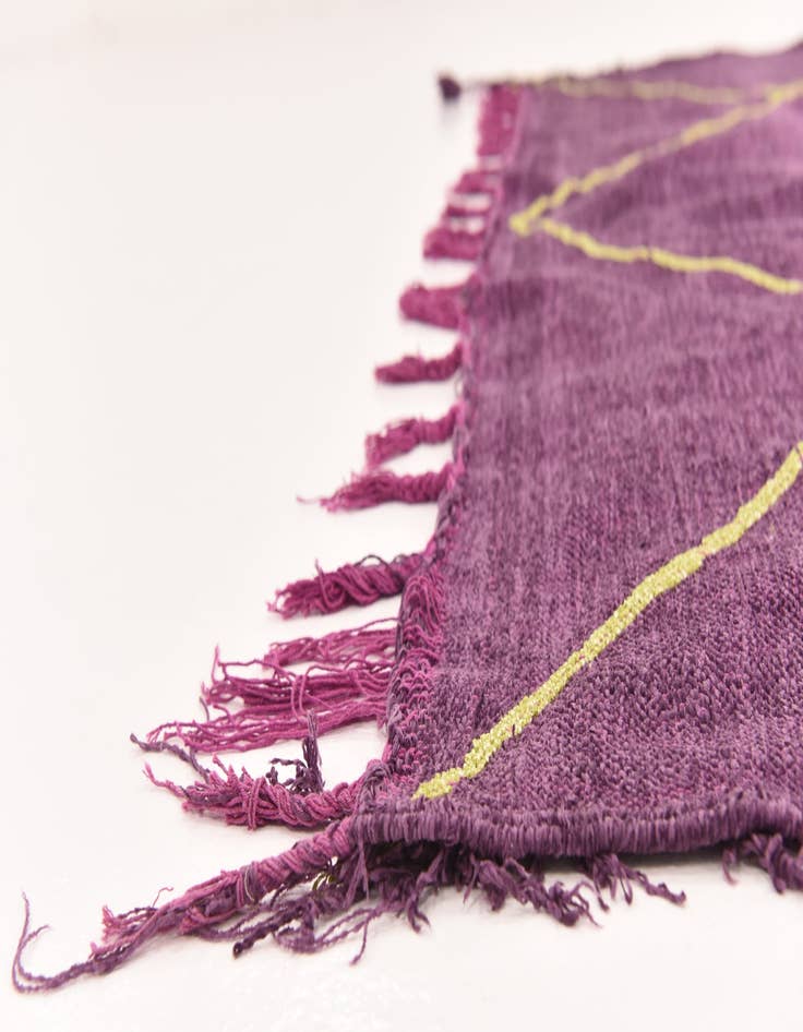 Detail image of  6' x 10' 5  Hand Knotted Moroccan Rug