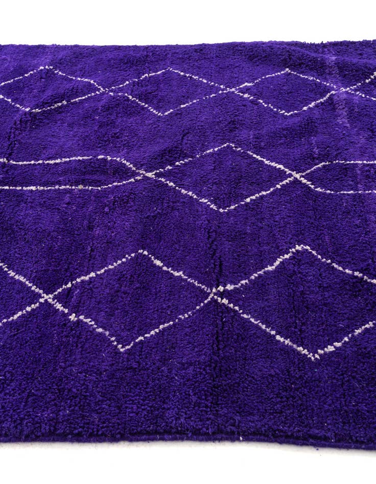 Detail image of  5' 9 x 8' 5  Hand Knotted Moroccan Wool Rug