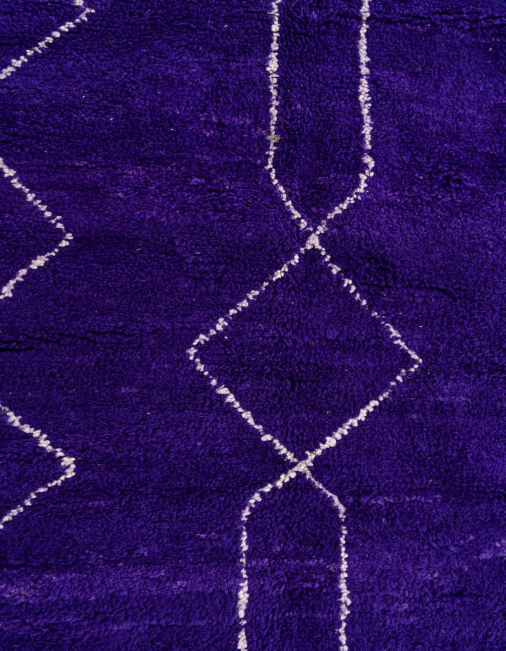 Detail image of  5' 9 x 8' 5  Hand Knotted Moroccan Wool Rug