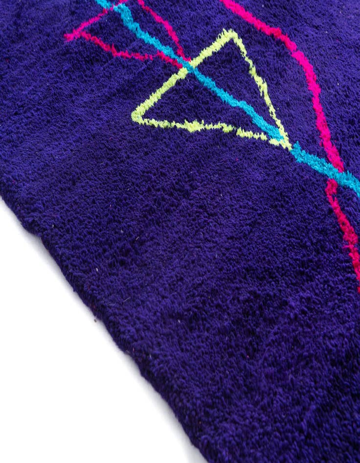 Detail image of  6' 10 x 9' 4  Hand Knotted Moroccan Wool Rug