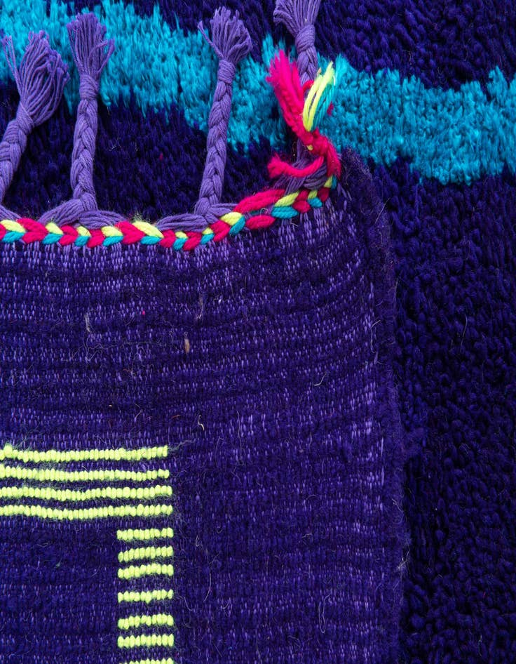 Detail image of  6' 10 x 9' 4  Hand Knotted Moroccan Wool Rug