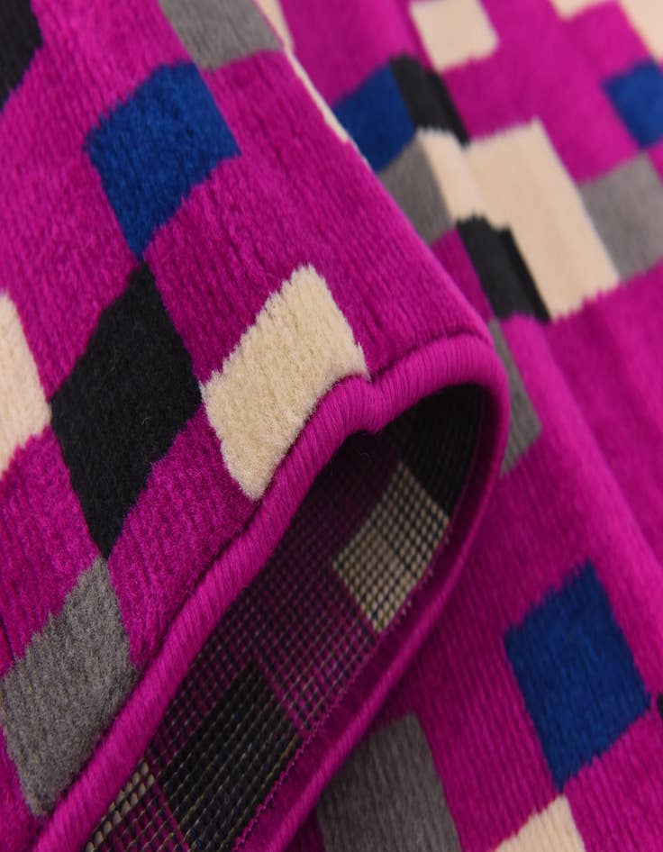 Detail image of 2' 7 x 4' 8 Reproduction Gabbeh Rug