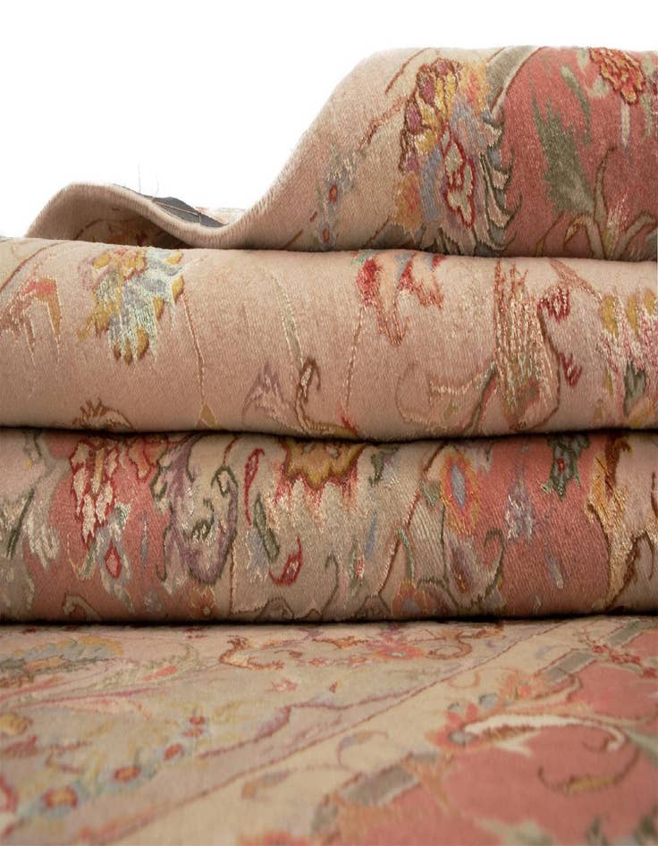 Detail image of  5' x 7' Tabriz Rug