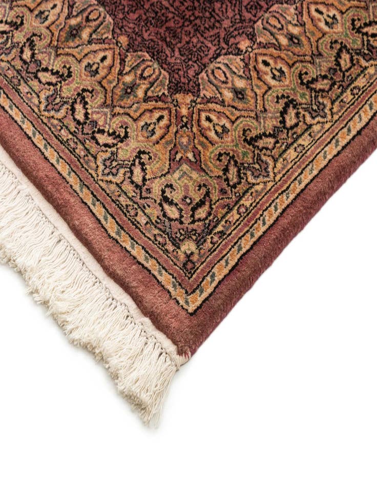 Detail image of  5' 7 x 7' 7 Taj Mahal Rug