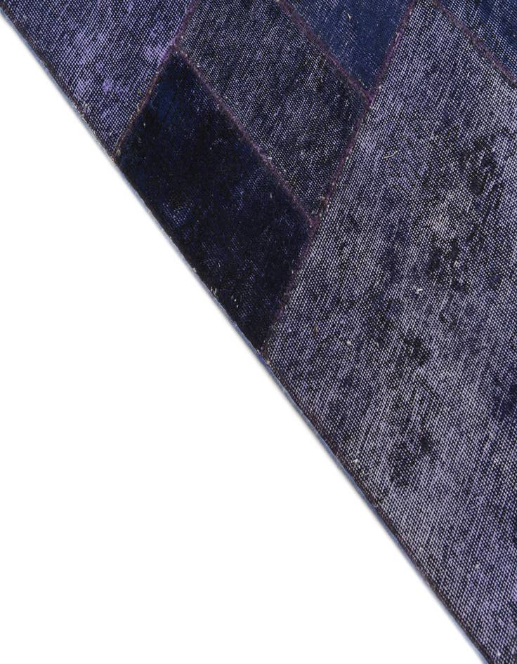 Detail image of  6' 8 x 9' 10  Hand Knotted Ultra Vintage Persian Wool Rug