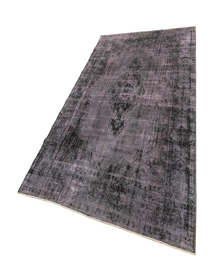 Detail image of  9' 7 x 13' 1 Vintage Royal Rug