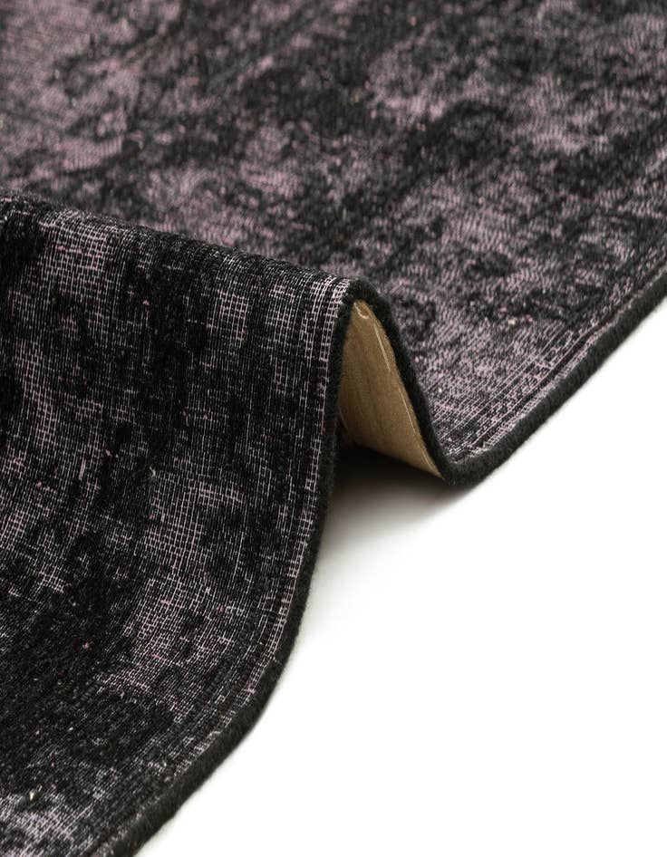 Detail image of  9' 7 x 13' 1 Vintage Royal Rug