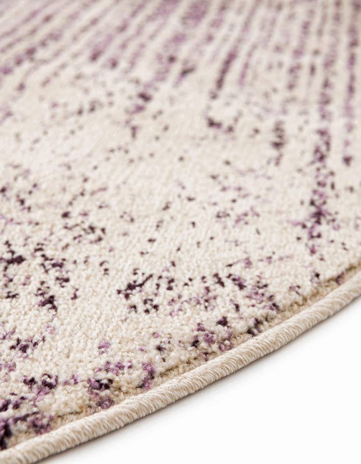 Detail image of  7' 10 x 7' 10 Angelica Round Rug