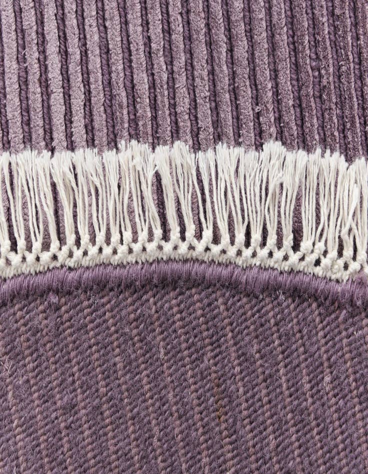 Detail image of  6' 6 x 6' 6  Hand Knotted Darya Wool Round Rug