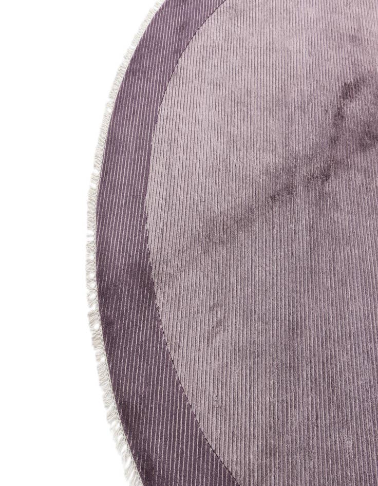 Detail image of  6' 6 x 6' 6  Hand Knotted Darya Wool Round Rug