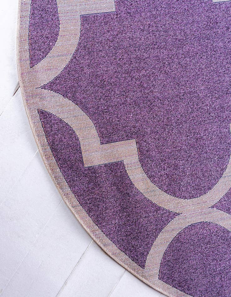 Detail image of  6' x 6' Lattice Round Rug