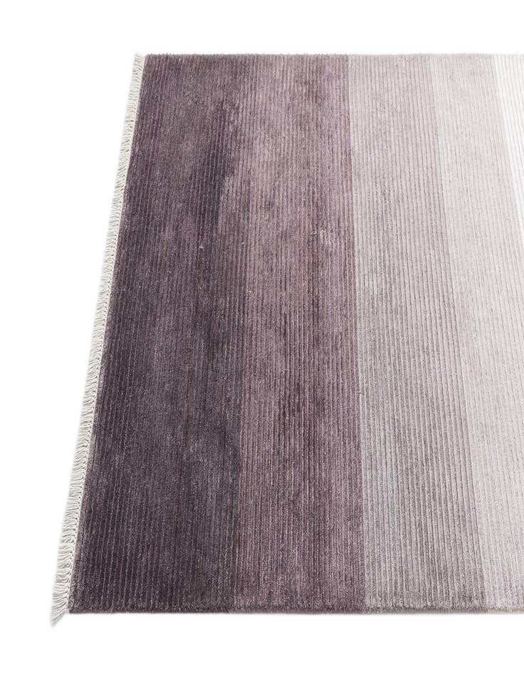 Detail image of  3' 7 x 9' 10 Darya Runner Rug
