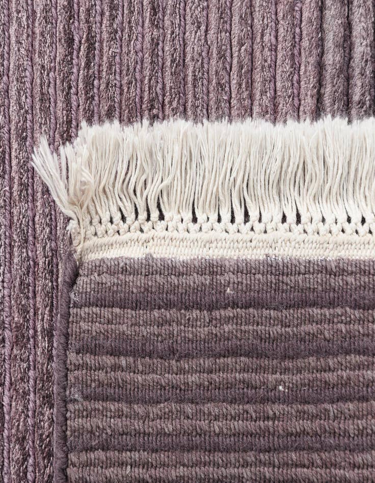 Detail image of  3' 7 x 9' 10 Darya Runner Rug