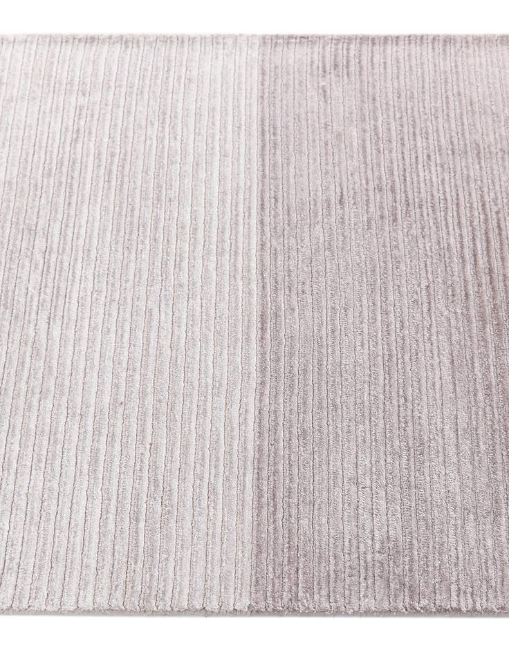 Detail image of  2' 7 x 13' 3 Darya Runner Rug