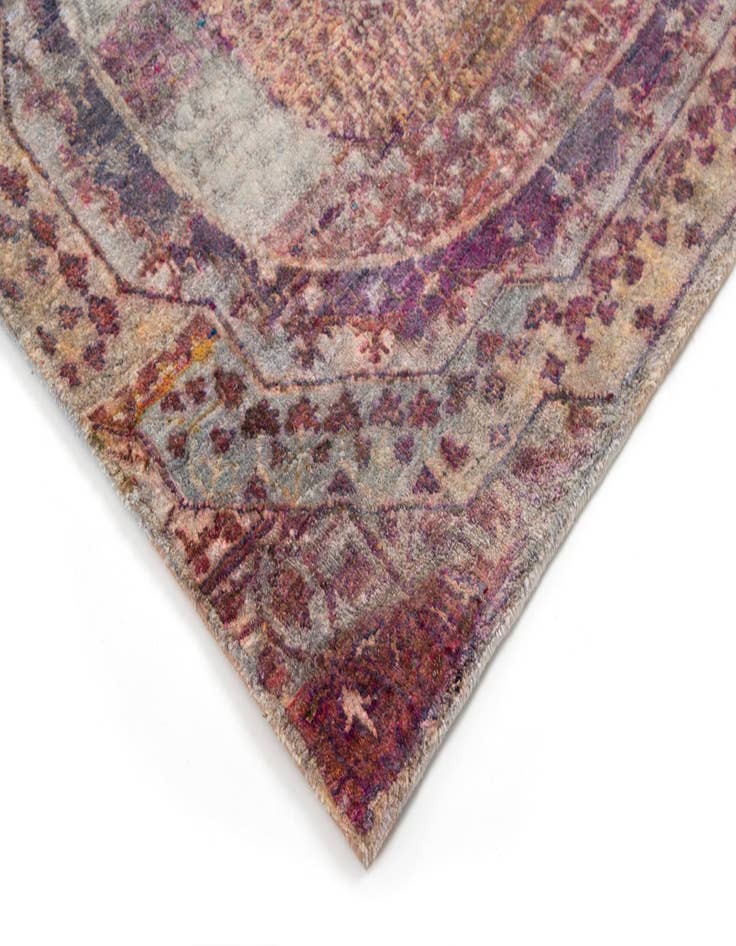 Detail image of  2' 11 x 15' Kundan Runner Rug