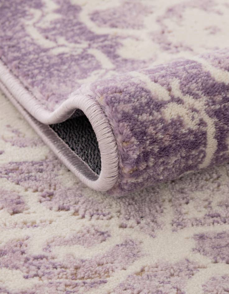 Detail image of  2' 7 x 10' Modern Classical Runner Rug