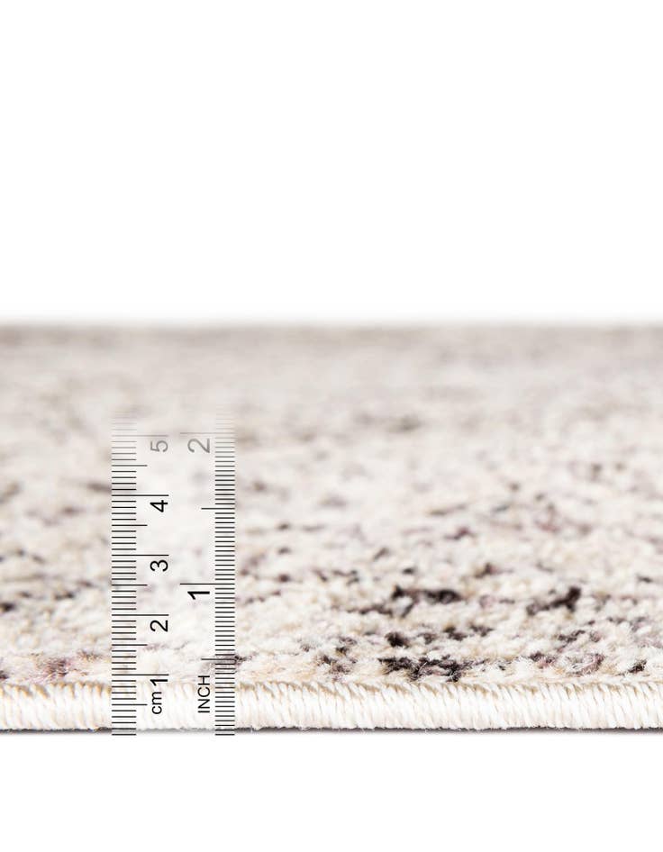 Detail image of  7' 10 x 7' 10 Angelica Square Rug