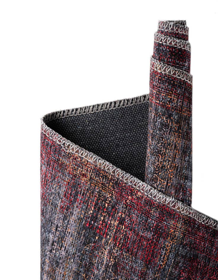 Detail image of  4' x 6'  Washable Mangata Rug