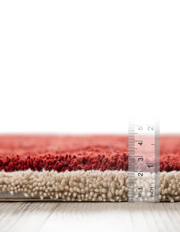 Detail image of  4' 1 x 6' 1 Handtufted Wool Rug