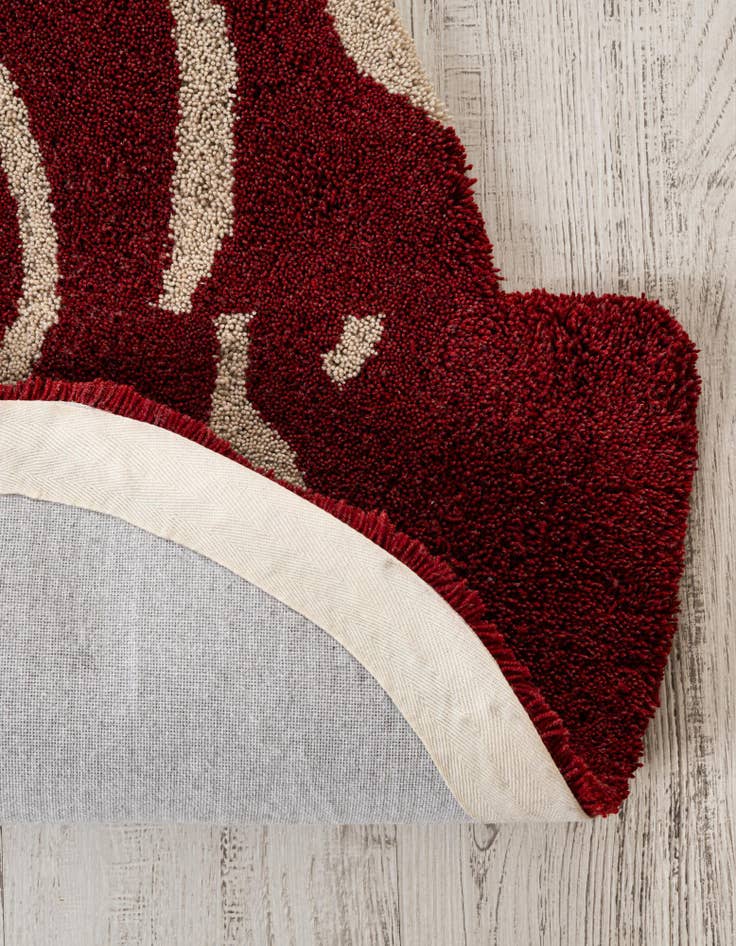 Detail image of  7' 1 x 7' 1 Handtufted Wool Round Rug