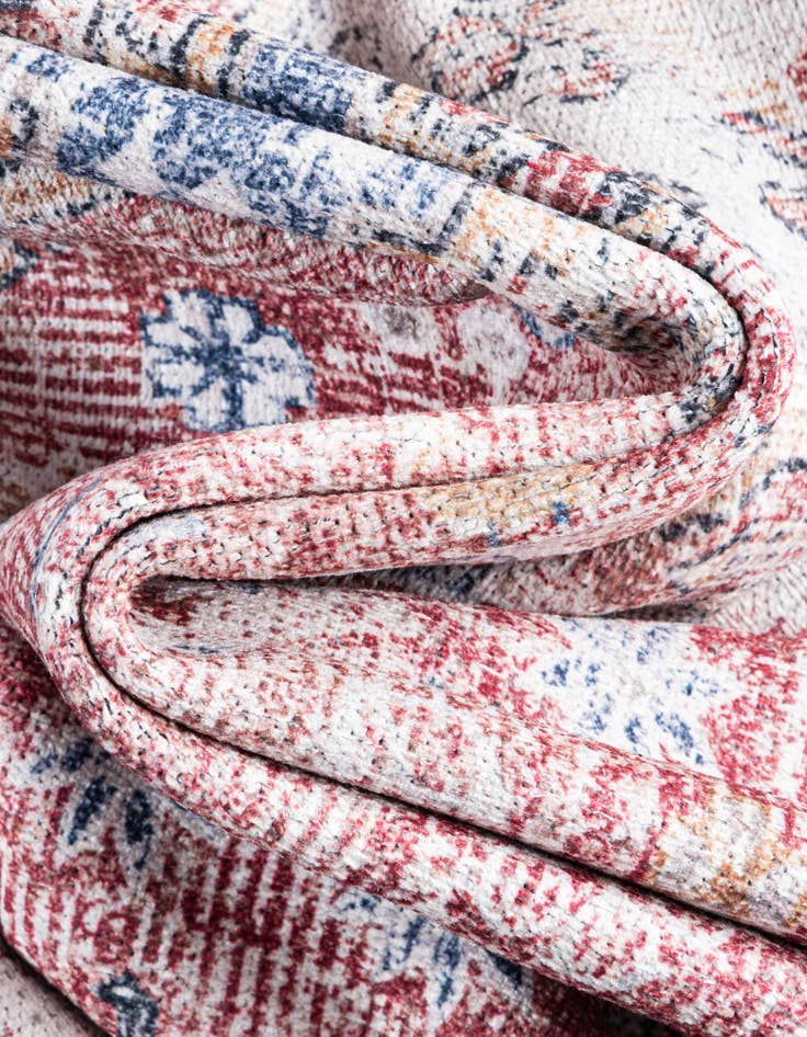 Detail image of  2' x 8' Yara Runner Rug