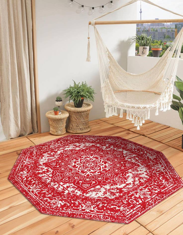 Detail image of  7' 10 x 7' 10 Arlington Octagon Rug