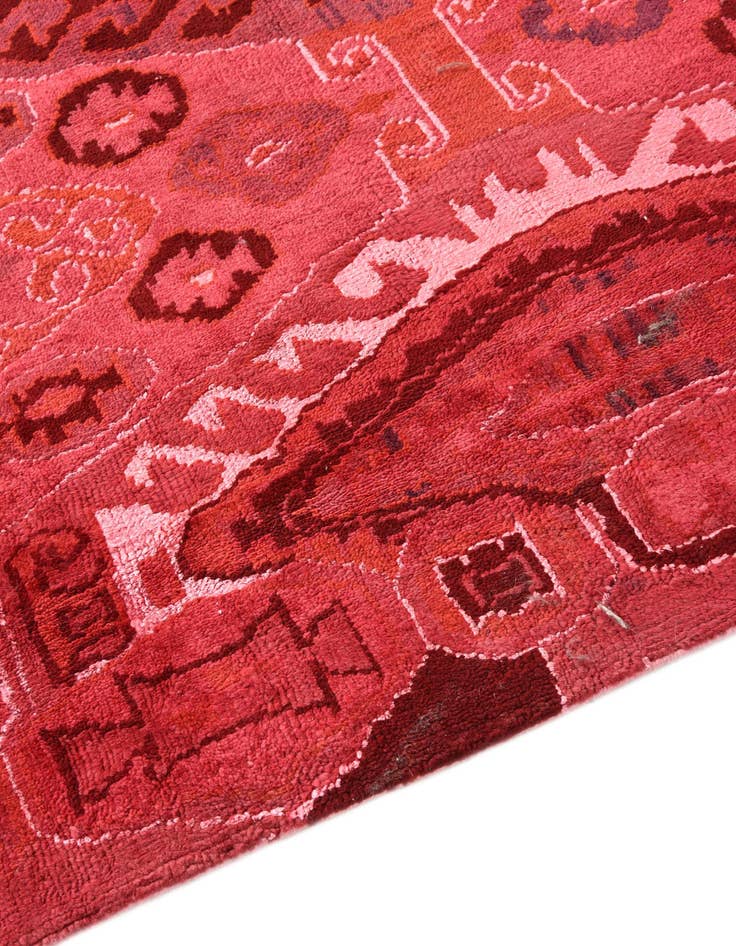 Detail image of  6' 5 x 10' 2  Hand Knotted Darya Rug