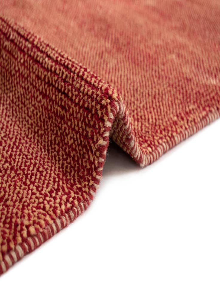 Detail image of  4' x 5' 7 Aatish Wool Rug