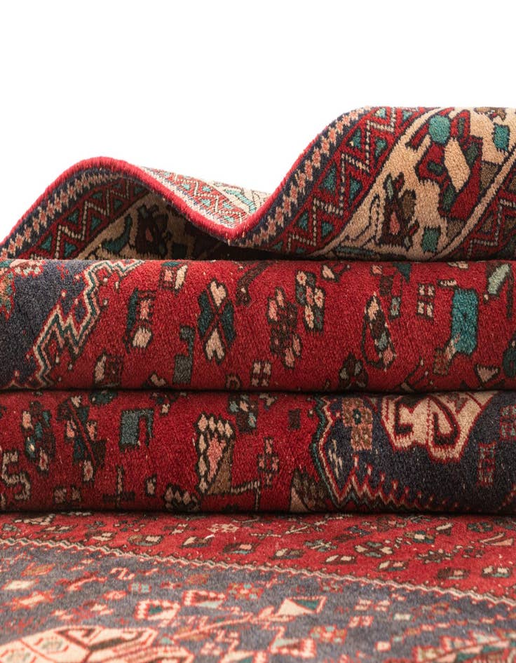 Detail image of  4' 11 x 6' 5 Abadeh Rug