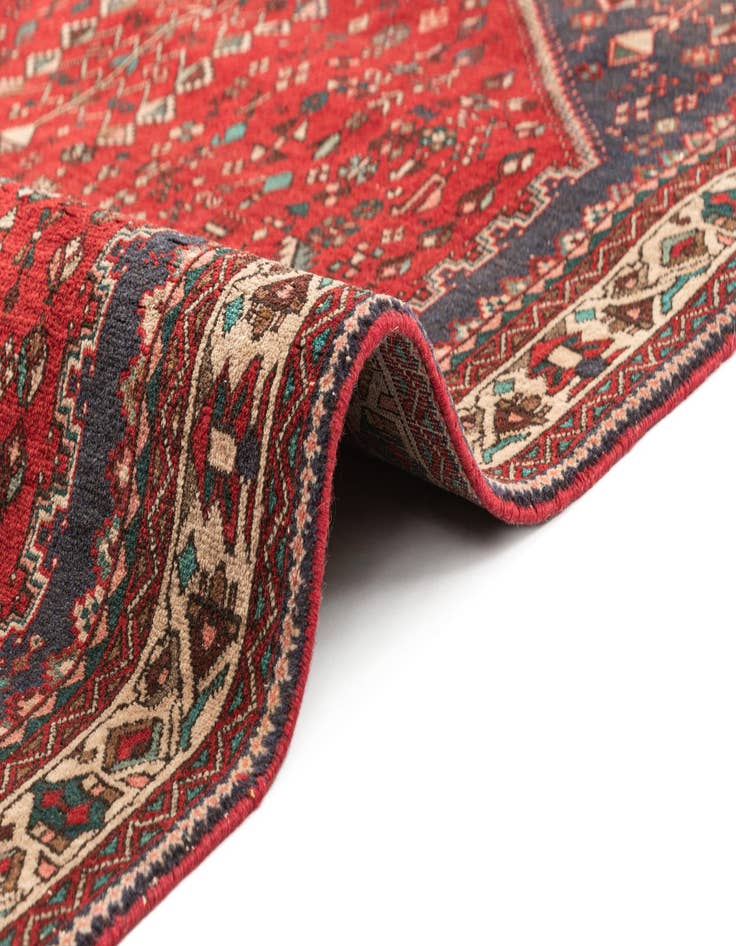Detail image of  4' 11 x 6' 5 Abadeh Rug