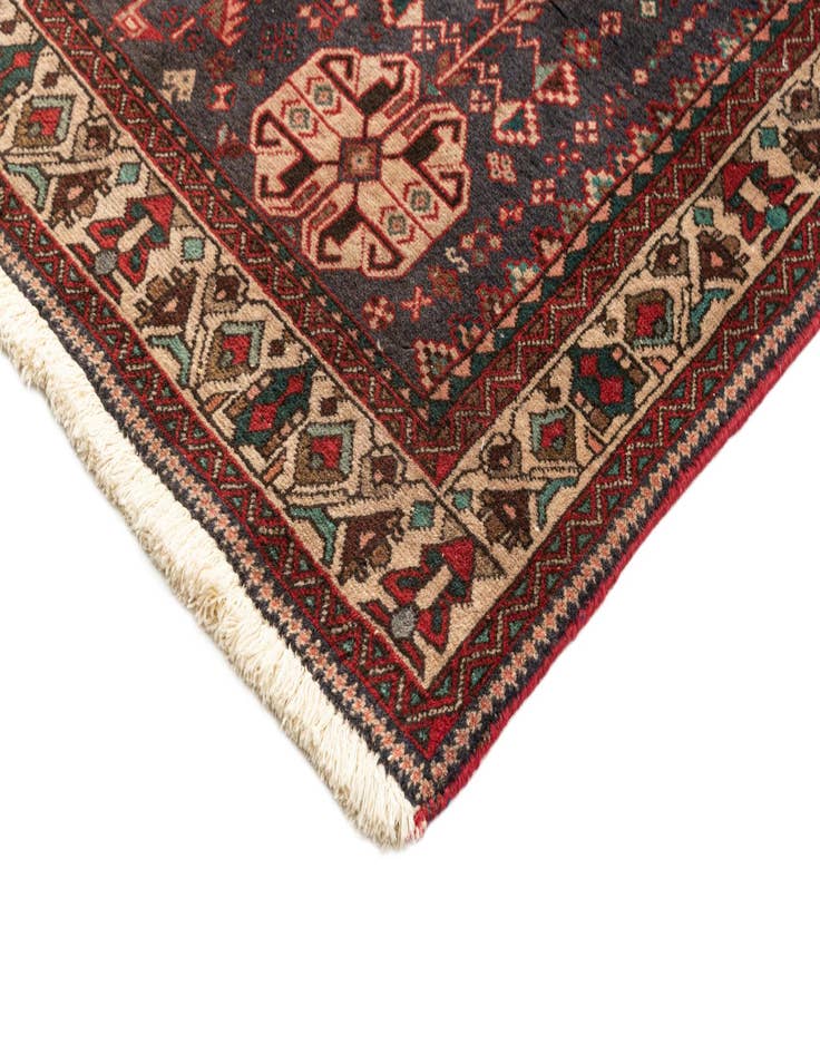 Detail image of  4' 11 x 6' 5 Abadeh Rug